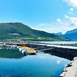 Feriehus 10 Person In Eidsvag *