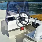 10 Person In Eidsvag Rød