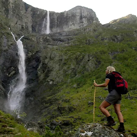 10 Person In Eidsvag Σπίτι διακοπών *
